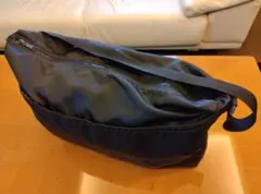 Item thumbnail for item a026f18d-b5e9-49dd-8a37-ae97a95393c4