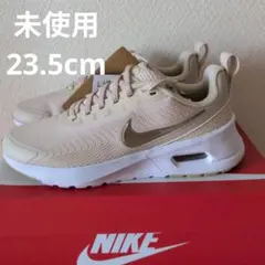 NIKE NUAXIS レディーススニーカー 23.5cm