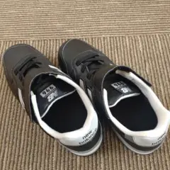 new balance 966 キッズスニーカー 黒