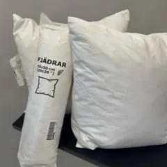 IKEA 브랜드 뉴 워셔블 페더 누드 쿠션 50cm 3개 세트