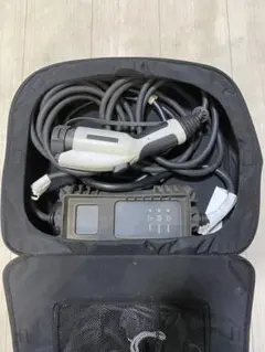 BYD 純正 EV用充電ケーブル(200V, 15A, 3kW) - メルカリ