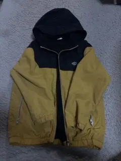 フード付きジャケット 140cm 黒と黄色