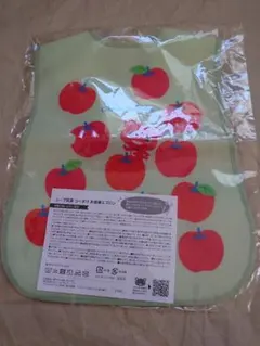 リンゴ柄 子供用お食事エプロン