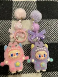 ラブブ キャラクター　キーホルダー　可愛い　2個セット