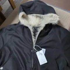 ファー付きフード ブラック ジャケット