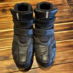 Item thumbnail for item 75ca8b7e-0c83-4b11-bea2-586bd3903200