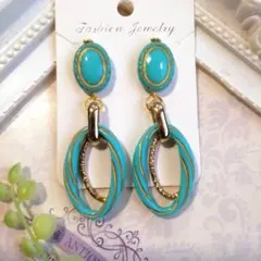 ターコイズカラーのファッションピアス/イヤリング(ハンドメイド)