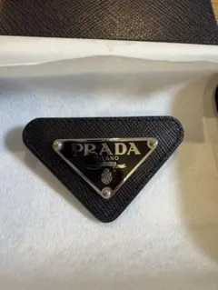 2026年最新】PRADA レディース ブローチ・コサージュの人気アイテム