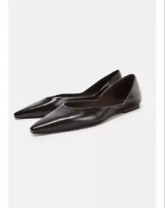 ZARA カットアウトフラットシューズ　ポインテッドトゥ