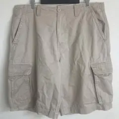 GUESS☆Gco カーゴショートパンツ ベージュ36インチのサムネイル