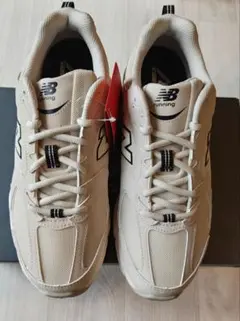 Item thumbnail for item d6b687ea-8f07-4277-b9bb-3017eeef6828