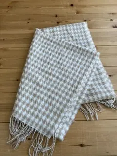 Item thumbnail for item 00e7f5d6-5742-4475-b8da-24a6433b2382