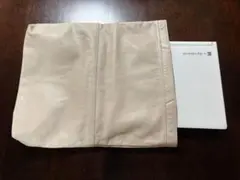 美品 MERONA クラッチバッグ タッセル付き 光沢 メタリック カード入れ 