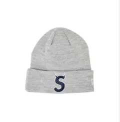 交渉可能 supreme シュプリームグレー ニット帽 ロゴ入り 即完