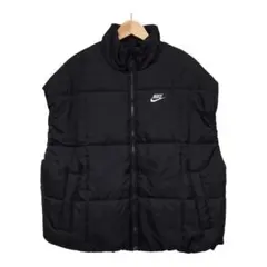 NIKE ナイキ　オーバーサイズ中綿ベスト　スウォッシュ刺繍ロゴ　ブラック　M
