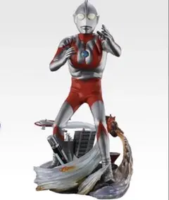 新品未開封　ウルトラマン　フィギュアのサムネイル