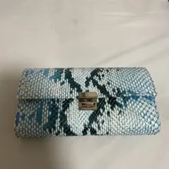【新品】希少パイソン柄 長財布 スネークスキン調のサムネイル