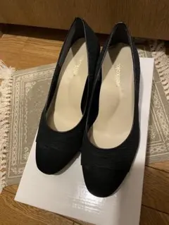 velikoko ブラックパンプス 低ヒール