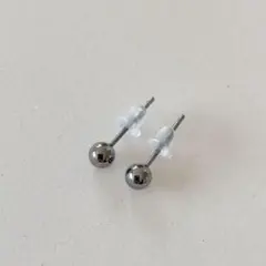 丸玉ピアス　シンプル　ボール　ブラック　4mm セカンドピアス　メンズ