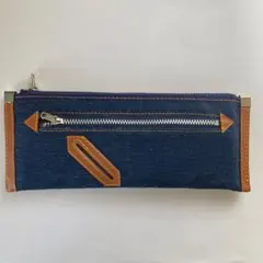 新品　ペンケース　デニムポーチ　筆入れ　メイクポーチ　マルチポーチ　小物入れ