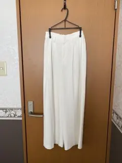 ホワイト ワイドパンツ ゴムウエスト