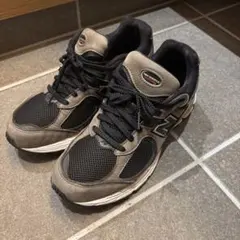 New Balance ML2002RBのサムネイル