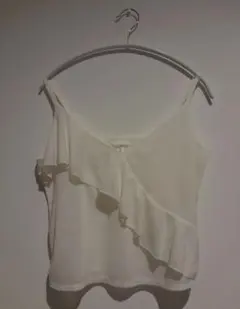 H&M フリルキャミソール ホワイトのサムネイル