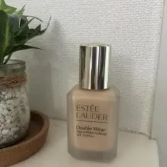 Estee Lauder Double Wear アイボリー ヌードのサムネイル