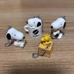 スヌーピー ウッドストック　カフェ　キーホルダー　4点