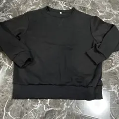 GU クルーネック　　スウェット