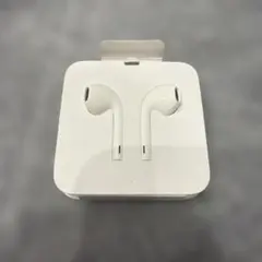 【新品未使用】iPhone有線イヤホン Lightning ホワイト