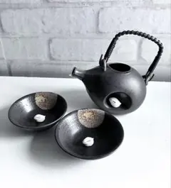 有田焼 月見うさぎ 酒器セット（徳利1個・盃2個）