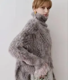 フェザーヤーン ニット