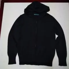 ニットパーカー