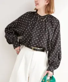 スタンドカラーブラウス