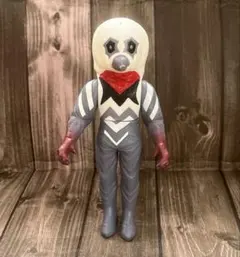 ウルトラ怪獣 ガッツ星人 ソフビ 500