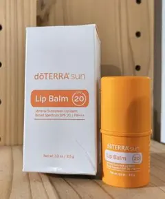 未使用dōTERRA ドテラ ミネラル サンスクリーン リップバームのサムネイル