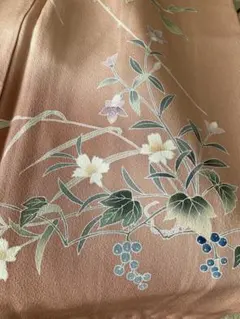 正絹　訪問着　ピンク 花柄刺繍 百貨店仕立て