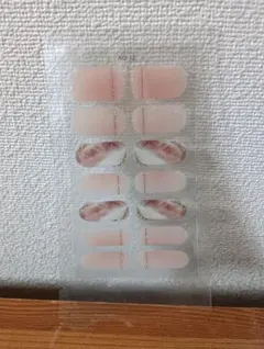 【商品の説明】ネイルシール・ピンク系・ゴールド入・新品・未使用