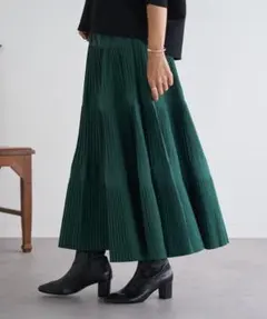 ビアズリー　ロングスカート　　プリーツティアードスカート　サイズ2