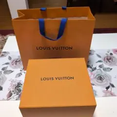 ✨ルイヴィトンLOUIS ＶＵＩＴＴＯＮ空箱&紙袋✨