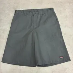 Dickies ワークショーツ W39 グレー 古着 ハーフパンツのサムネイル