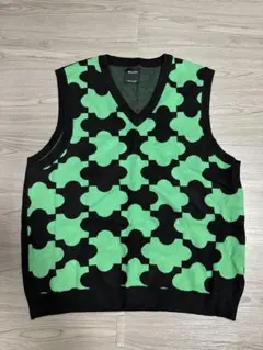 Bershka 幾何学模様 ニットベスト グリーン ブラック