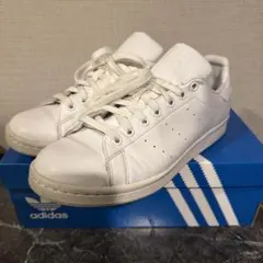 アディダス スタンスミス ホワイト