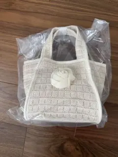 即日発送可 Herlipto ノベルティ Rose Straw Tote Bagのサムネイル