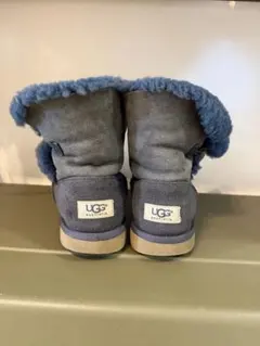 【正規品/中古】UGG スノーブーツ（ムートンブーツ）23cmのサムネイル