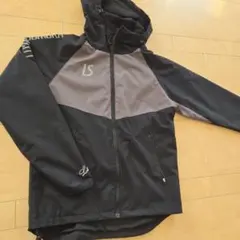 ブラック ナイロンジャケット