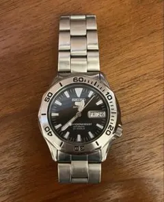 SEIKO5 黒文字版　ベルト純正のサムネイル