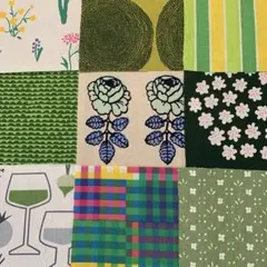 マリメッコ ハギレセット　いろいろグリーン（北欧ヴィンテージ生地、ヴィヒキルース