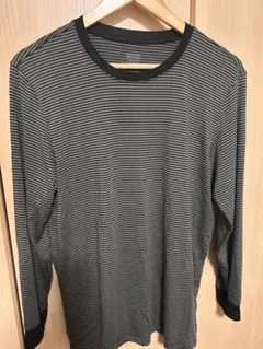 2枚セット。ユニクロ　ヒートテック LサイズストライプTシャツ